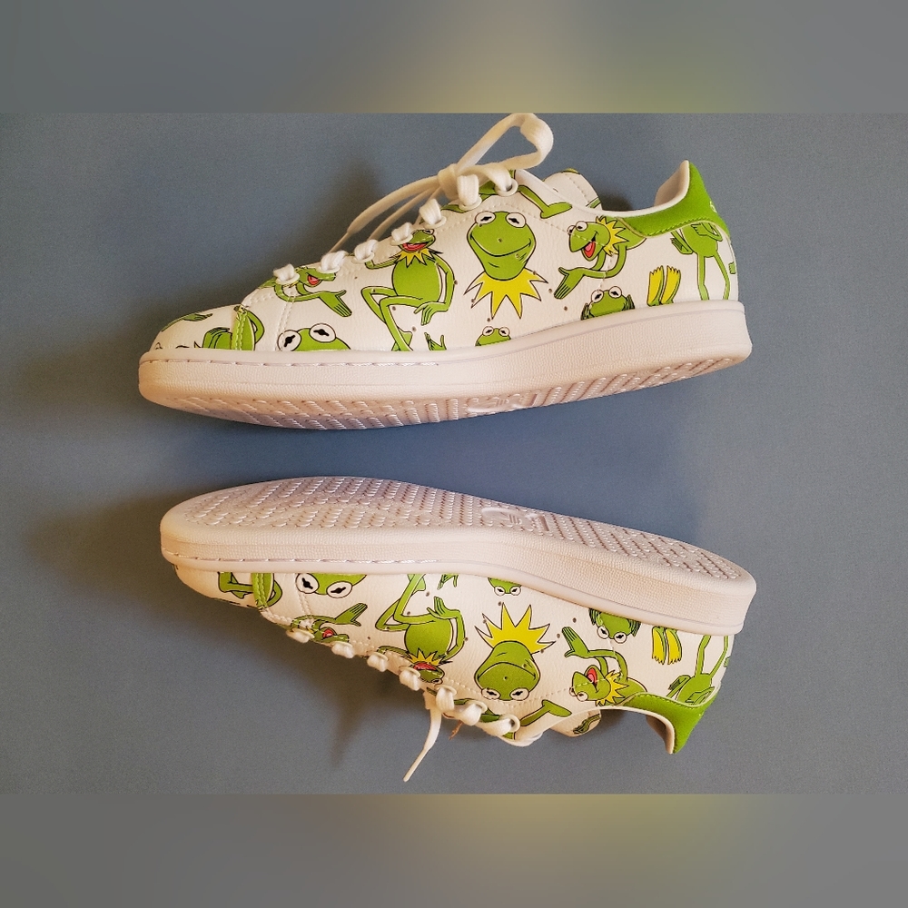 Kermit adidas size 7 - Picture 2 of 6